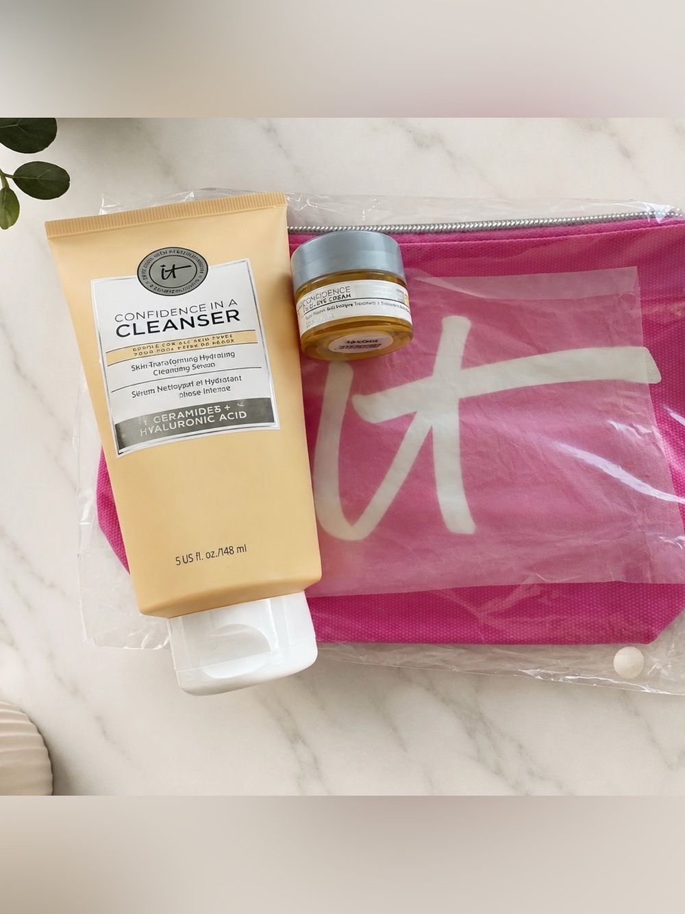 IT Cosmetics Confidence in a Cleanser, Mini Eye Cream and Cosmetic Bag Bundle